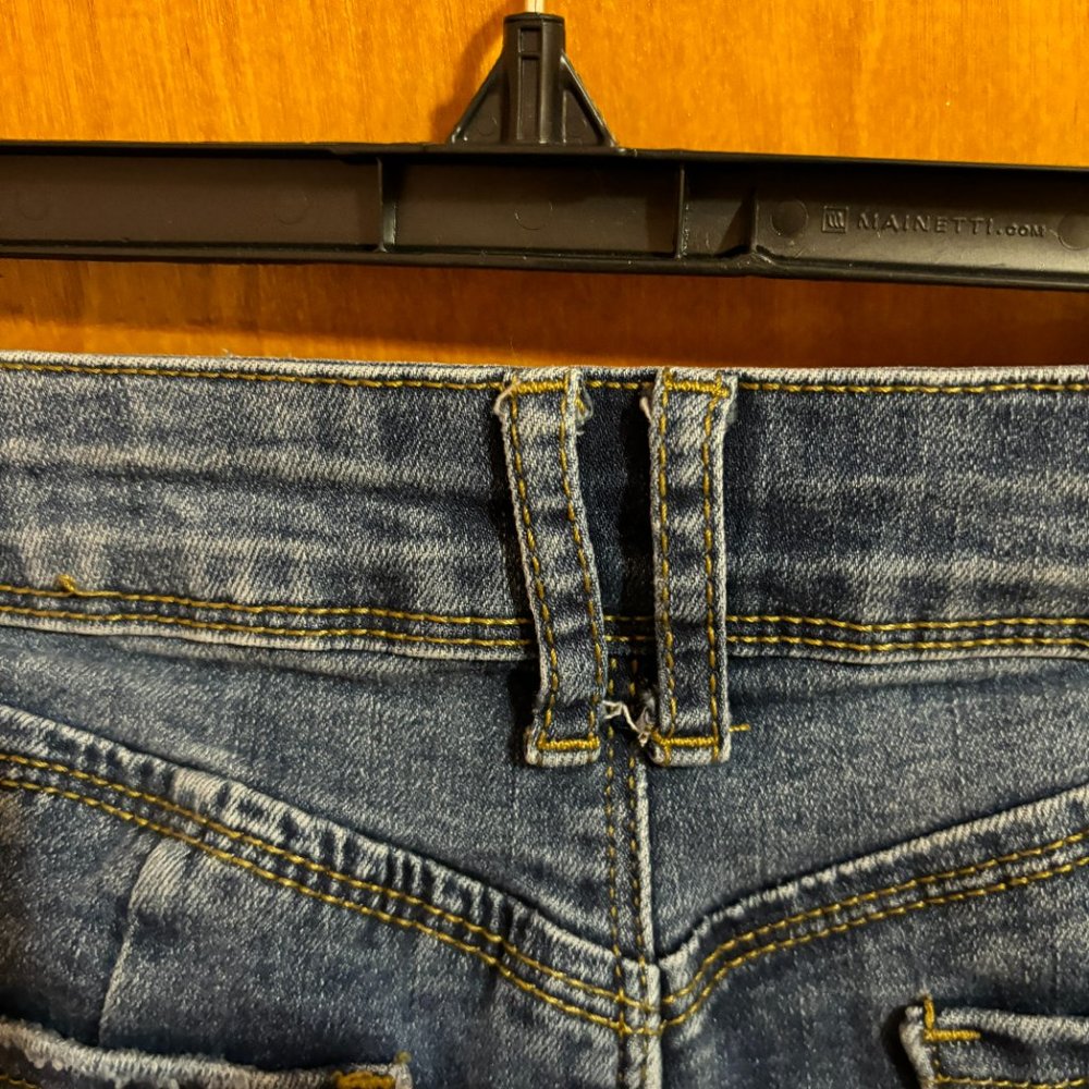 Thread & Others Distressed‎ Jeans Size 7/8 - Picture 11 of 16